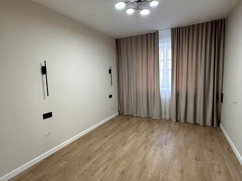 квартира за адресою Бориса Тлехаса вул., (Будинок 3)