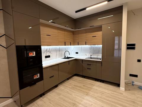 квартира за адресою Бориса Тлехаса вул., (Будинок 3)