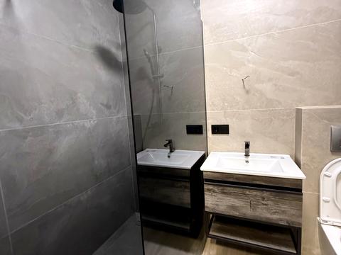 квартира за адресою Бориса Тлехаса вул., (Будинок 3)