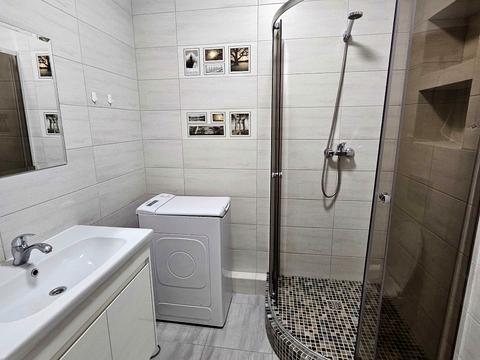 квартира по адресу Костанди ул., 203/1