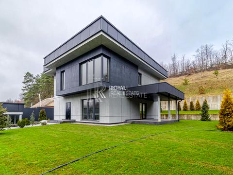 будинок за адресою Ватутіна пров., 13