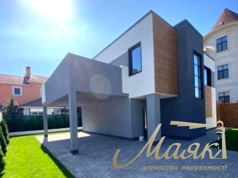 будинок за адресою Богатирська вул., 30А