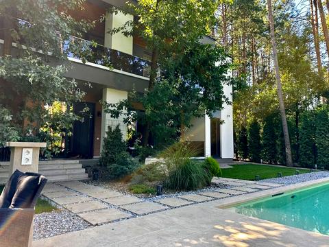 дом по адресу лісова