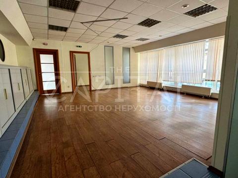 комерційна за адресою Березняківська вул., 29