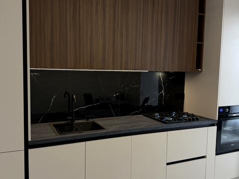 квартира за адресою Августина Волошина вул., 2-Б