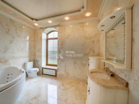 дом по адресу набережна