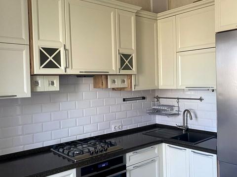 будинок за адресою Вишнева вул., 3