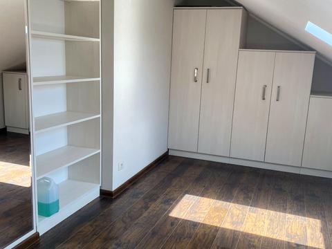 будинок за адресою Вишнева вул., 3