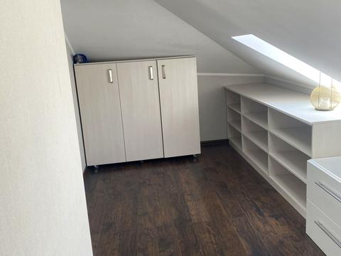 будинок за адресою Вишнева вул., 3