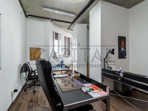 комерційна за адресою Миколи Міхновського бульв. (Дружби народів), 14-16