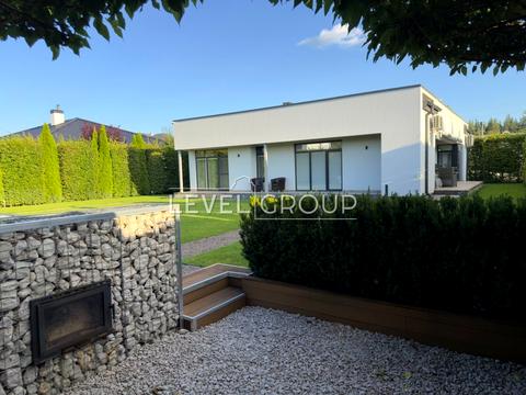 дом по адресу Садовая ул.