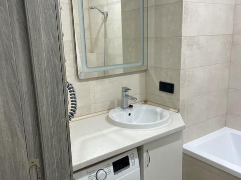 квартира за адресою Миколи Бажана просп., 17-А