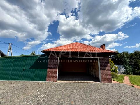 будинок за адресою Фастівський