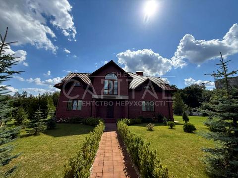 будинок за адресою Фастівський