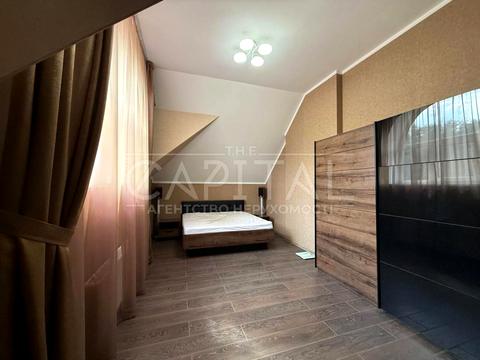 будинок за адресою Фастівський