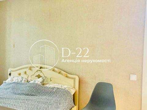 квартира за адресою Красилівська вул., 2/3