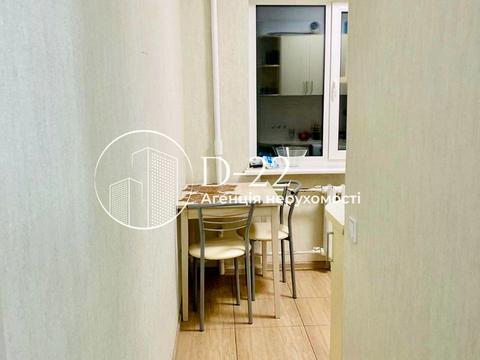 квартира за адресою Красилівська вул., 2/3