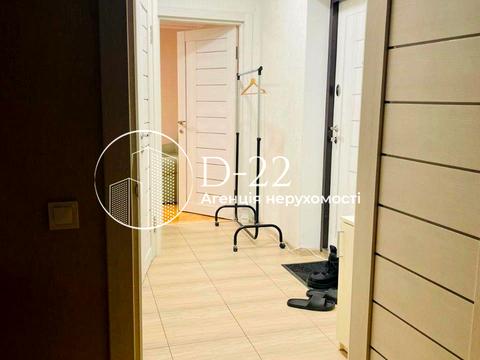 квартира за адресою Красилівська вул., 2/3