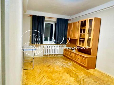 квартира за адресою Красилівська вул., 2/3