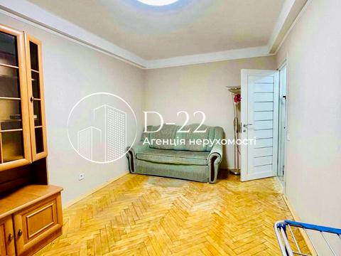 квартира за адресою Красилівська вул., 2/3