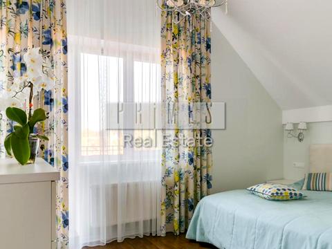 будинок за адресою Озерна, 1