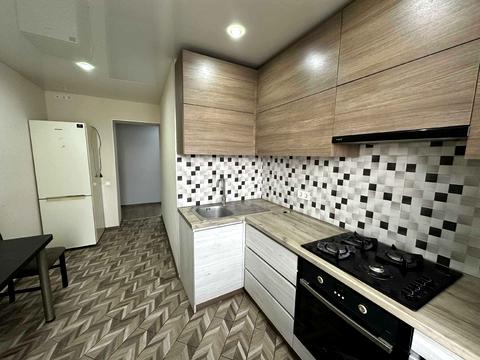 квартира за адресою Гетьмана Івана Мазепи вул. (Топольна), 10