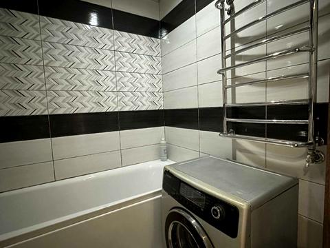 квартира за адресою Гетьмана Івана Мазепи вул. (Топольна), 10