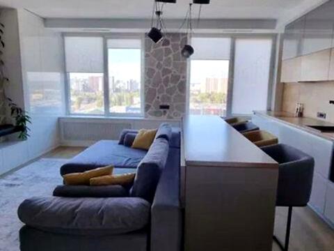 квартира за адресою Богатирська вул., 6-А