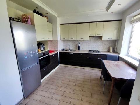 квартира за адресою Дніпро, Героїв просп., 18