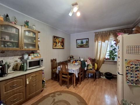 будинок за адресою Яблунева вул.