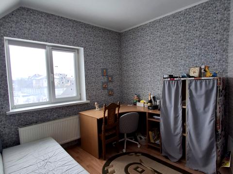 будинок за адресою Яблунева вул.