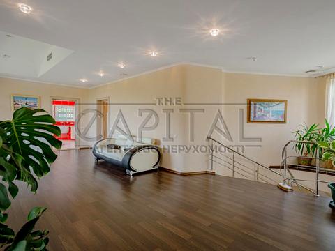 будинок за адресою Богатирська вул.