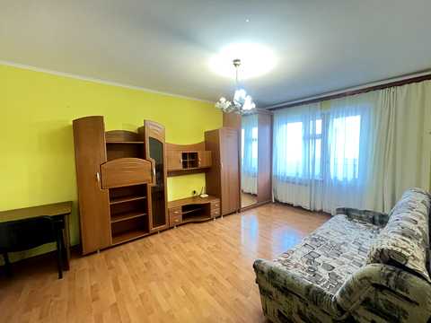 квартира за адресою Лариси Руденко вул., 10-Б