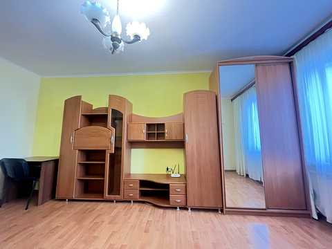 квартира за адресою Лариси Руденко вул., 10-Б