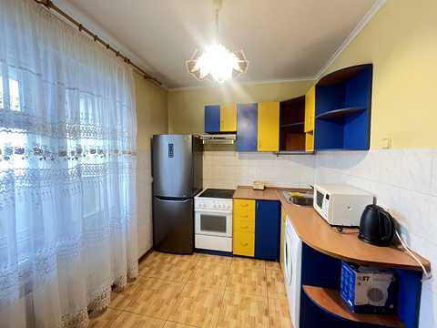 квартира за адресою Лариси Руденко вул., 10-Б