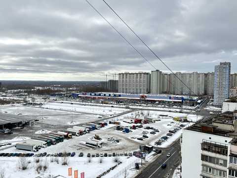 квартира за адресою Лариси Руденко вул., 10-Б