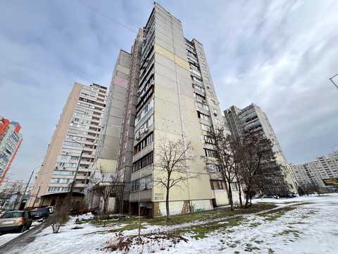квартира за адресою Лариси Руденко вул., 10-Б
