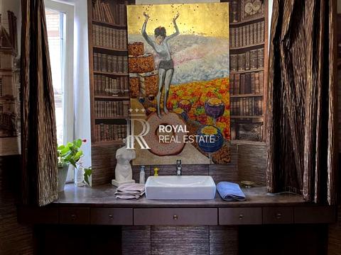 будинок за адресою Богатирська вул., 30а