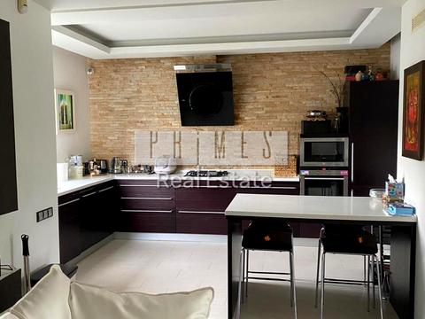 будинок за адресою смт. Козин, Олександрівська вул.