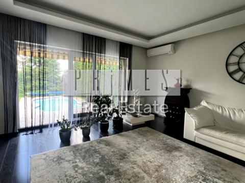 будинок за адресою смт. Козин, Олександрівська вул.