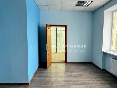 коммерческая по адресу Подільська ул., 109