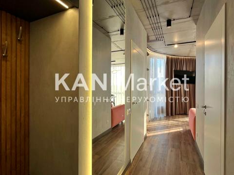 квартира за адресою Київ, Родини Кістяківських вул., 10