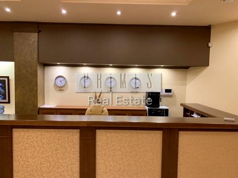 комерційна за адресою Київ, Євгена Коновальця вул. (Щорса), 36-Б