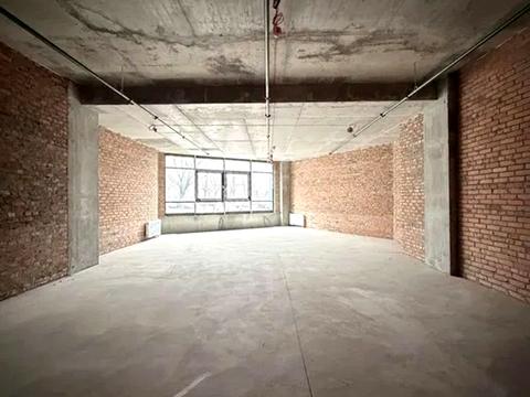 комерційна за адресою Деміївська вул., 33