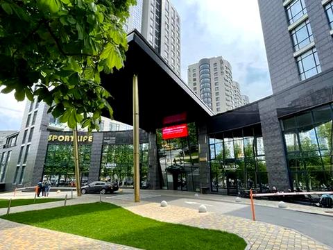 комерційна за адресою Деміївська вул., 33