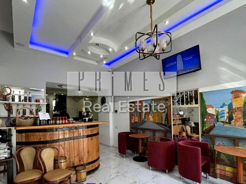 комерційна за адресою Петра Сагайдачного вул., 10