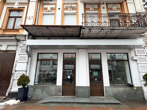 комерційна за адресою Шота Руставелі вул., 15