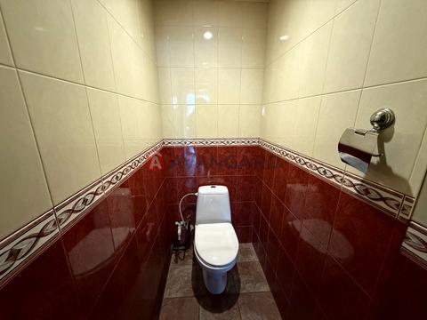 комерційна за адресою Микільсько-Слобідська вул., 2-Б