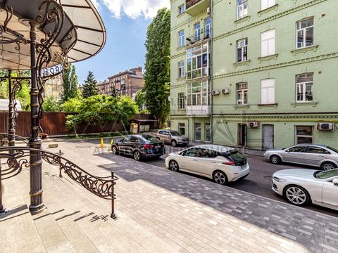 комерційна за адресою Січових Стрільців вул. (Артема), 84-А