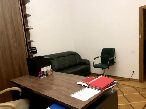 коммерческая по адресу Ивана Пулюя ул., 15